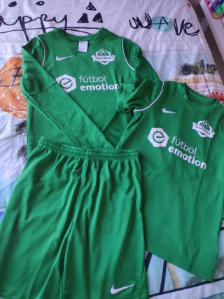 Conjunto Fútbol Verde Futbol Emotion