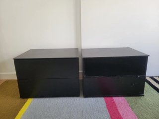 2 Cajoneras negras de madera maciza