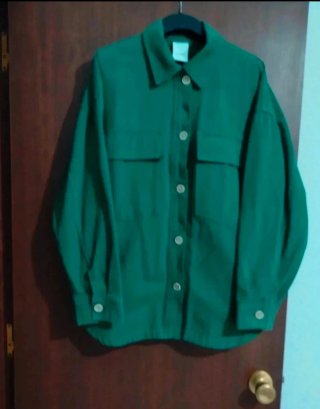 Sobrecamisa verde oversize