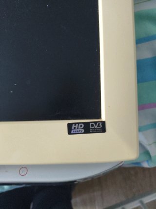 Monitor TV TDT HD Ready HDMI DVD Beige