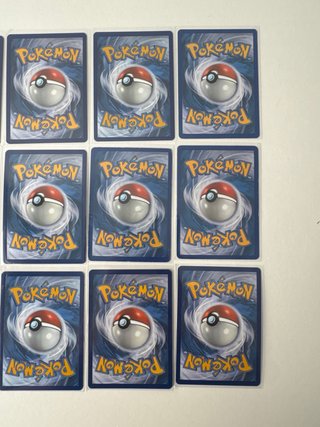 Lote 12 Cartas Pokémon TCG Variadas