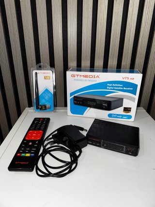 Receptor Satélite GTMEDIA V7S HD + WiFi USB