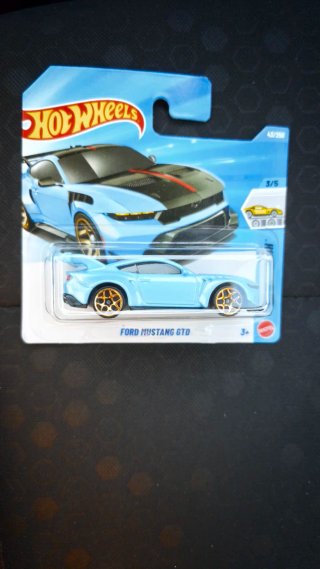 Hot Wheels Ford Mustang GTD 43/250 3/5