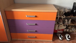 Cómoda Cajonera Naranja y Morada