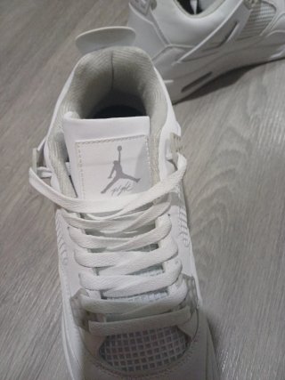 Jordan Retro Blancas