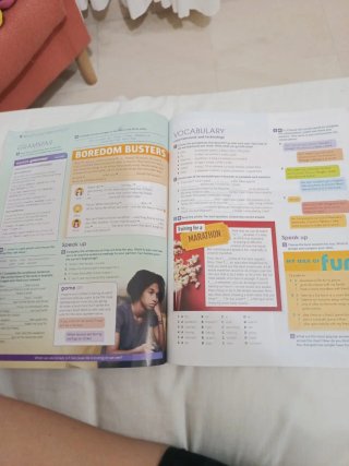 Gold experience student's book A2+