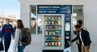 Instalamos máquinas de vending (snacks y bebidas)