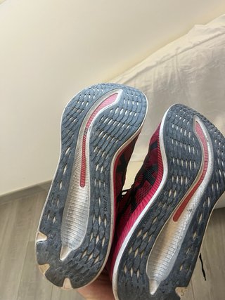 Scarpe Asics Rosse e Nere Taglia 48