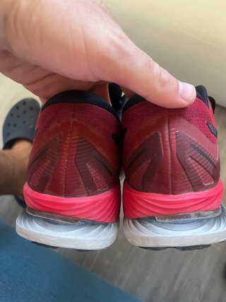 Scarpe Asics Rosse e Nere Taglia 48