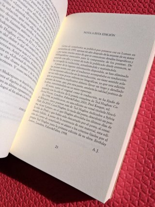 ⚡️"Cartas de cumpleaños", Ted Hughes; Lumen.