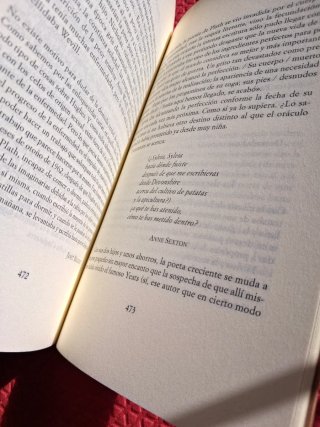 ⚡️"Cartas de cumpleaños", Ted Hughes; Lumen.