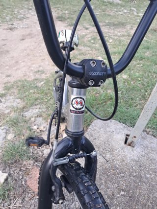 Bicicleta BMX Monty