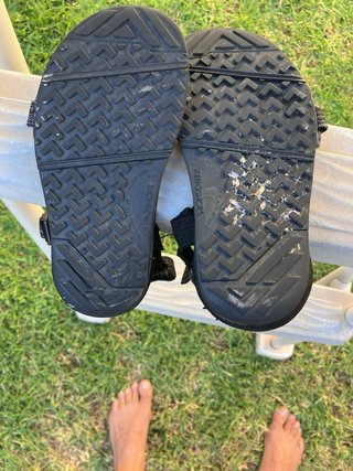 Sandalias Xero Shoes Niños Negras talla 30
