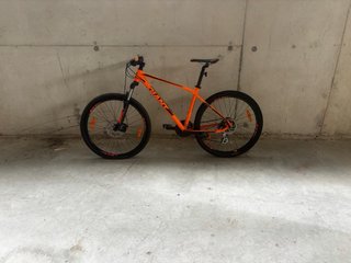 Bicicleta Giant Montaña Naranja