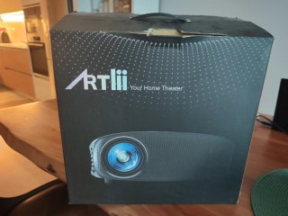 Proyector Artlii YG600 HD con 3500 lúmenes