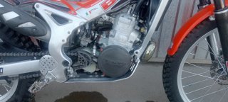 Beta Rev 3 2008 Trial - Muy buen estado.