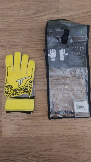 Guantes de portero amarillos