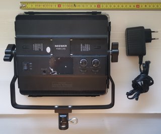 Vendo foco led Neewer P200-2.4G