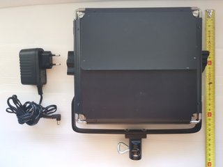 Vendo foco led Neewer P200-2.4G