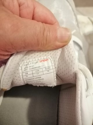 Sneakers bianche e beige taglia 42