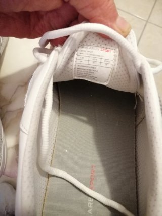 Sneakers bianche e beige taglia 42