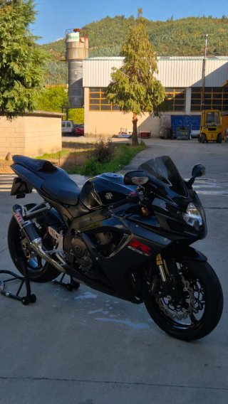 Suzuki GSXR 600 K7