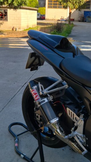 Suzuki GSXR 600 K7