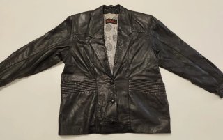 Giacca pelle nera donna