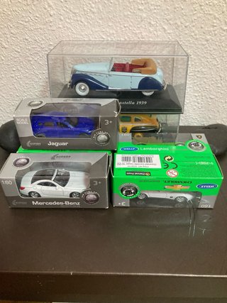 Pack 7 maquetas de coches a escala