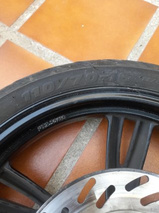 Rueda Delantera Peugeot Tweet 50