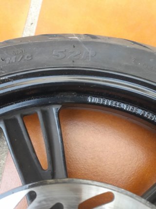 Rueda Delantera Peugeot Tweet 50