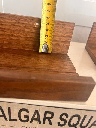 2 Estantes de madera para marcos ó decoracion