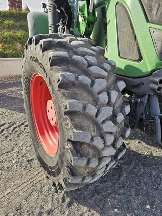 Tractor Fendt 720 Vario