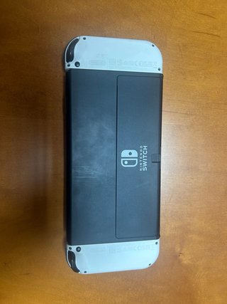 Nintendo Switch OLED Bianca