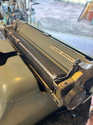 Hispano Olivetti Lexicon 80 Máquina Escribir