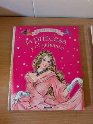 Lote de 2 libros de princesas