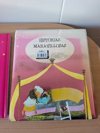 Lote de 2 libros de princesas