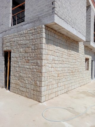 Muros de Mampostería de Piedra