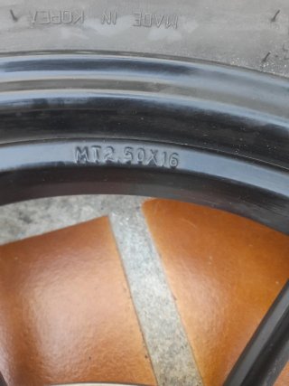 Rueda Trasera Peugeot Tweet 50