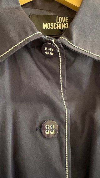 Chaqueta corta Love Moschino azul marino