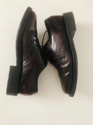 Zapatos Barker Burdeos Cuero