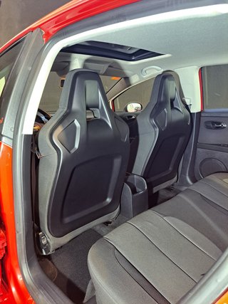 SEAT LEON FR1
