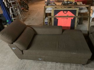 Sofá chaiselongue 3 plazas tela
