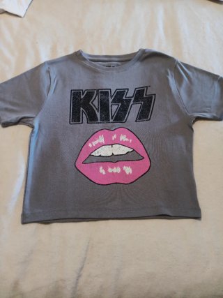 Camiseta KISS chica talla M sin estrenar