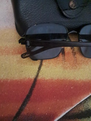Gafas de sol negras