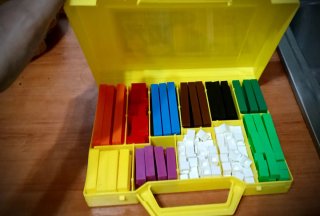 Valigetta CWR Regoli Colorati 200 Pezzi