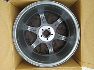 Llantas JR3 17x8 ET35 5x100 Nuevas son 5 llantas.
