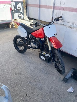 Honda CR 80 Motocross Roja y Blanca