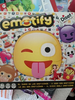 Juego de mesa Emotify Diset
