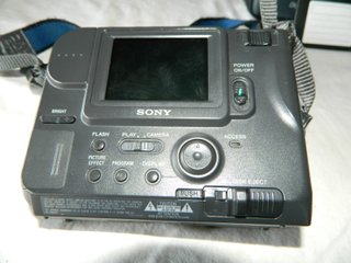 Cámara Sony Digital Mavica 10x + Accesorios